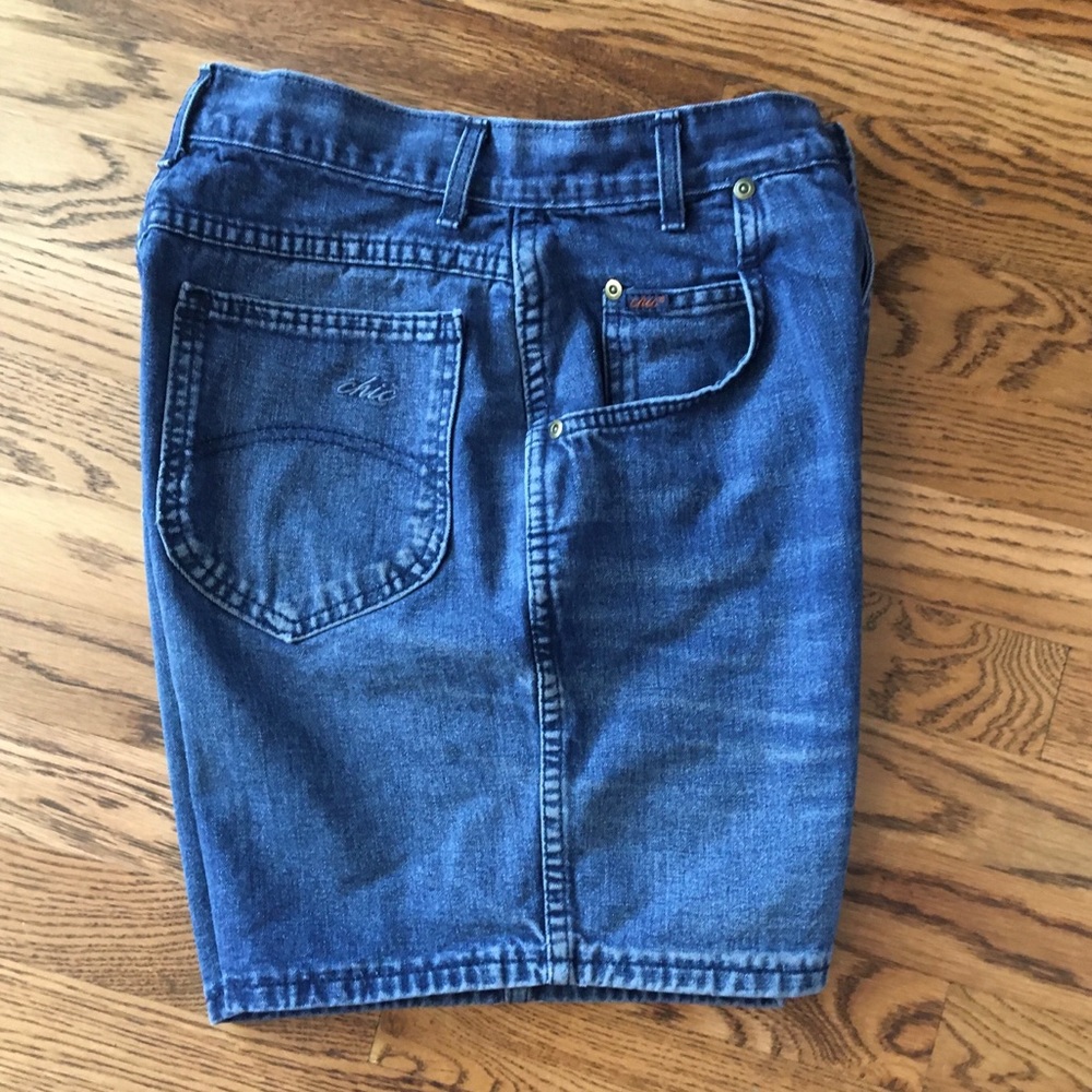 Vintage Chic High Rise Jeans - Picture 5 of 10